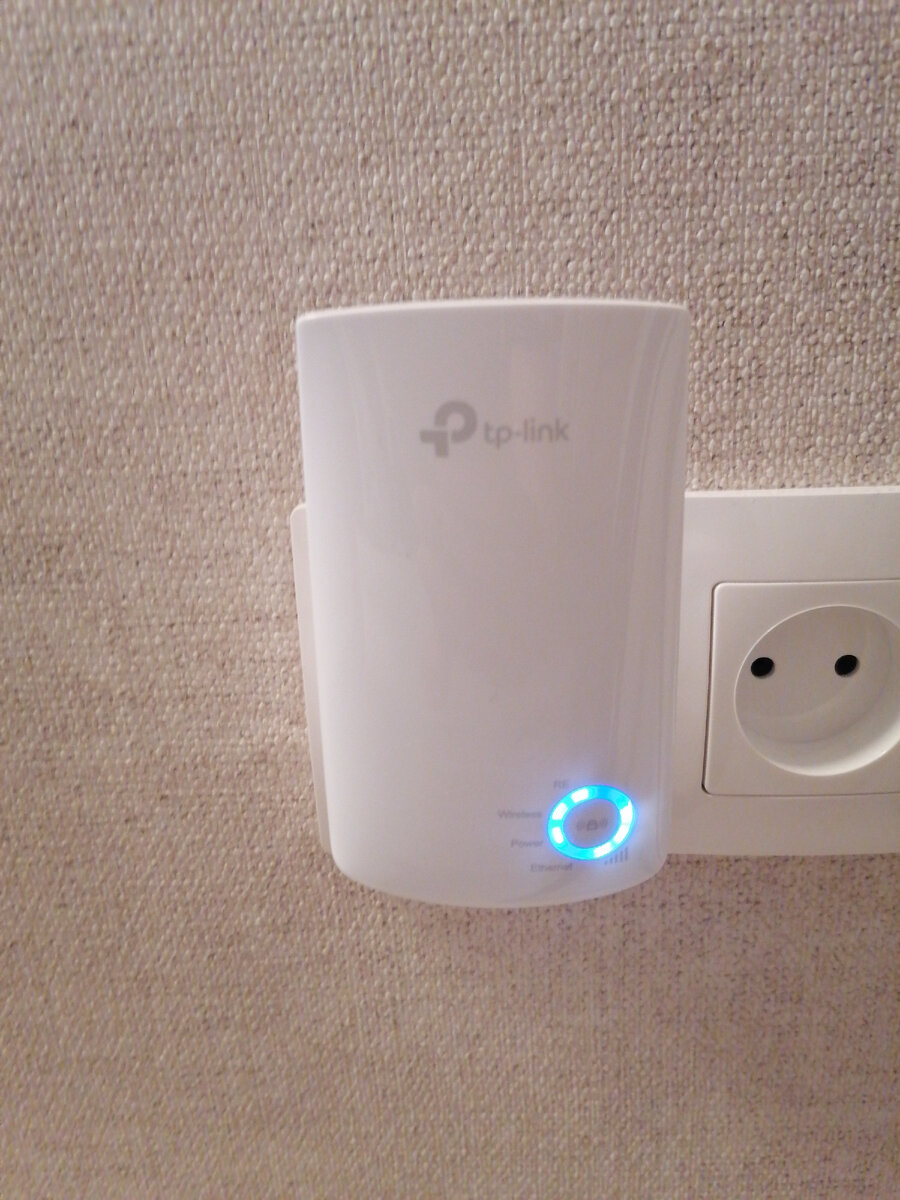 Усилитель WI-FI сигнала TP-LINK TL-WA850RE