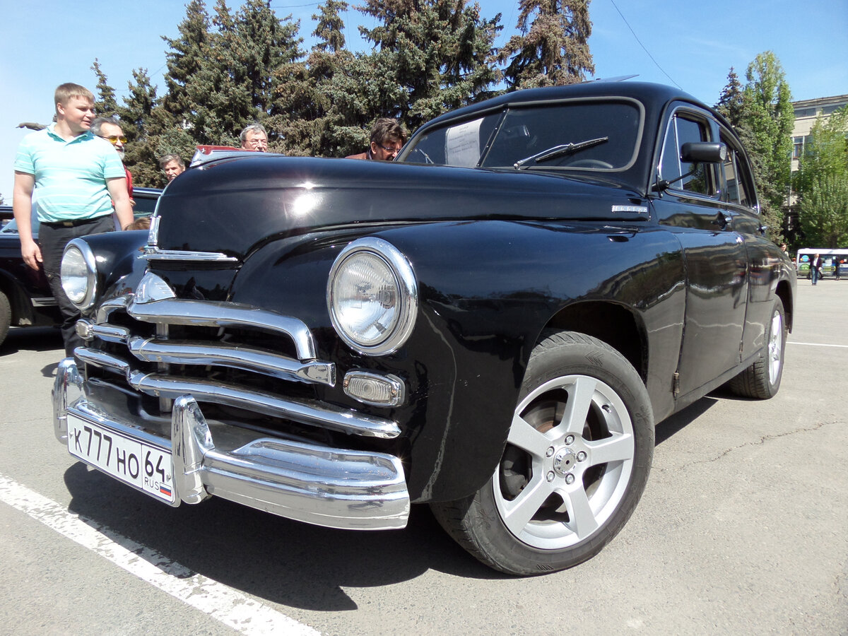 Легковой автомобиль "ГАЗ-М-20 Победа". 8.05.2013. (Фото автора).