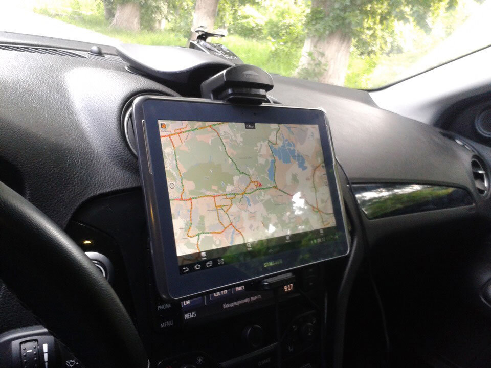 Варианты установки и подключения GPS навигаторов, телефонов в ФФ2 (с. 15) - Ford Focus 2