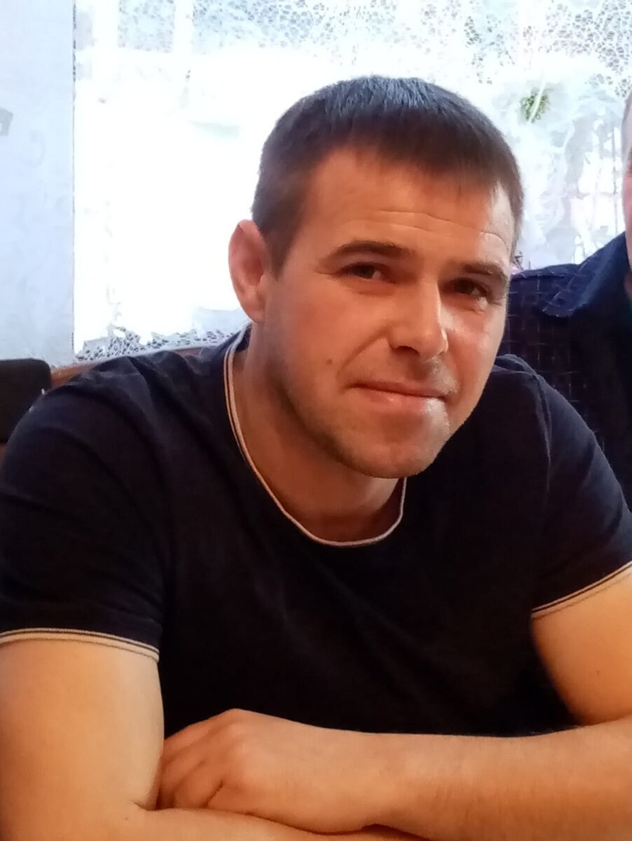 Пусть там тебе будет хорошо и спокойно. Мой братик , фото из личного архива.  