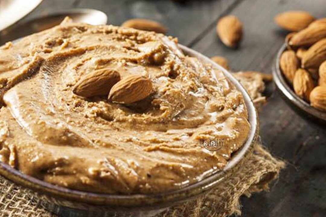 Урбеч из ядер абрикосовых косточек