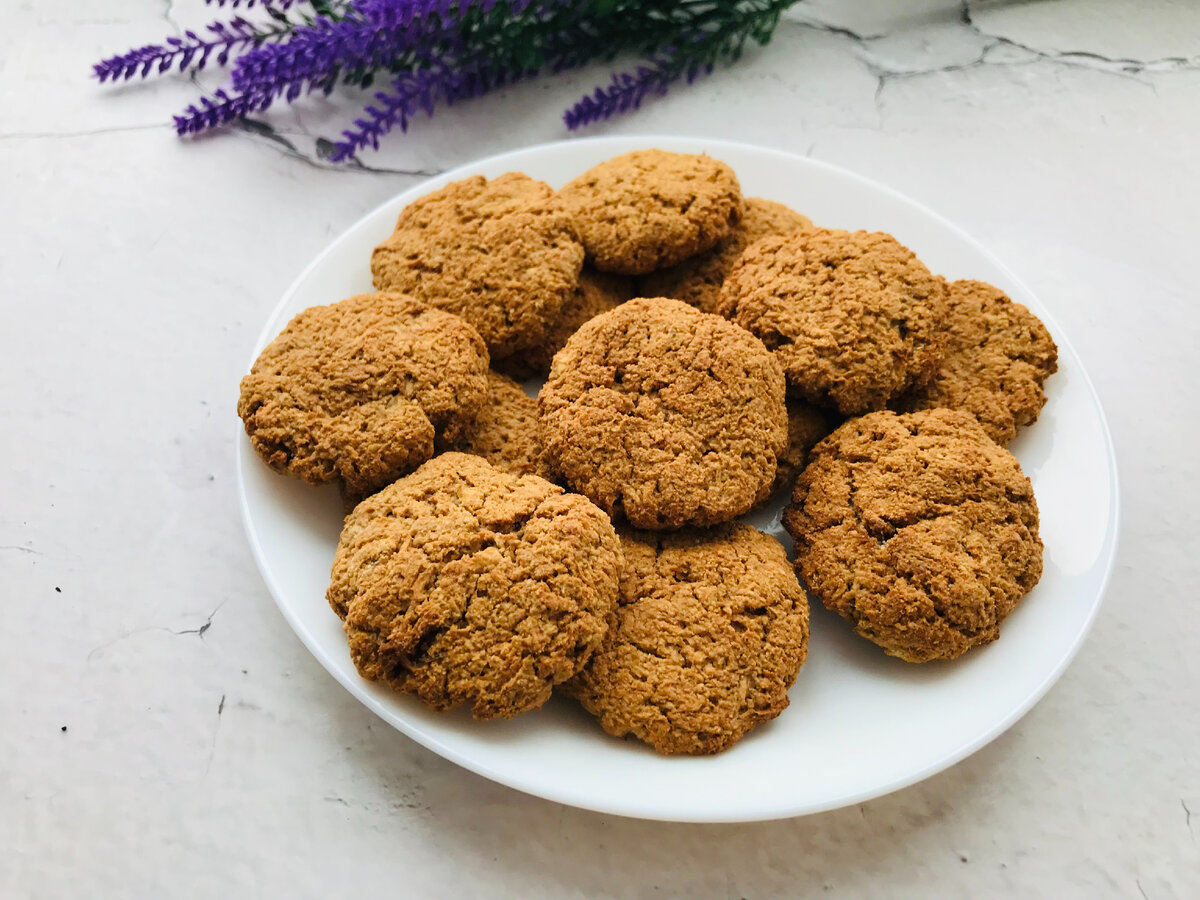 Cookies y. Овсяное печенье без муки. Легкое печенье без муки. Печенье овсяное ИНГЛИЙСКОЕ. Полезно ли кушать овсяное печенье.