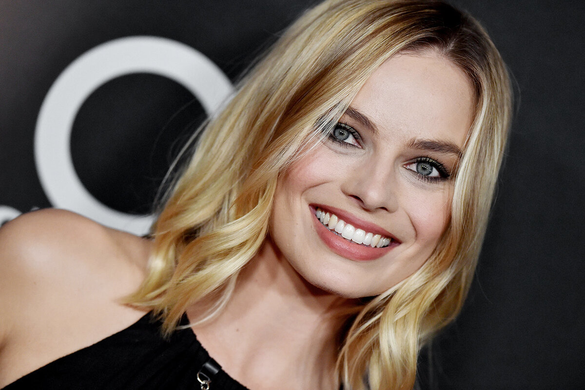     Разоблачение от стоматолога: 9 звезд, у которых точно не свои зубы