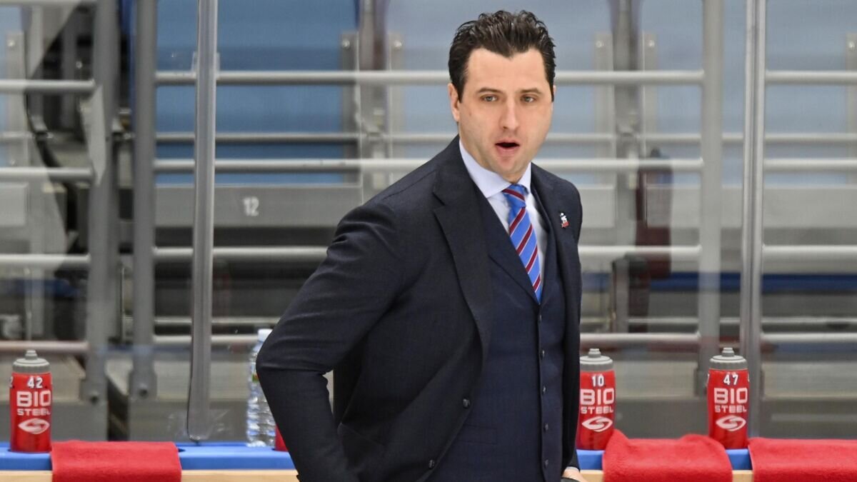    Главный тренер СКА Роман Ротенберг© РИА Новости / Григорий Сысоев