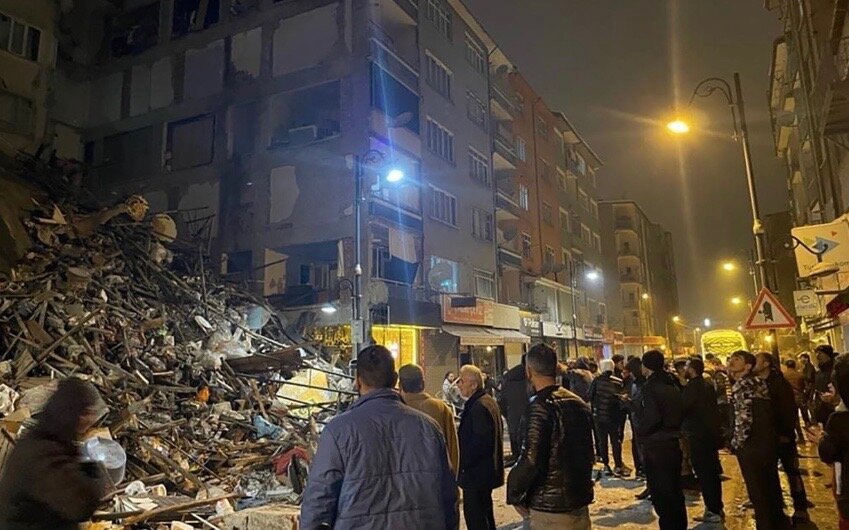     Кадры жутких последствий землетрясения в Турции 06.02.2023 Фото: соцсети