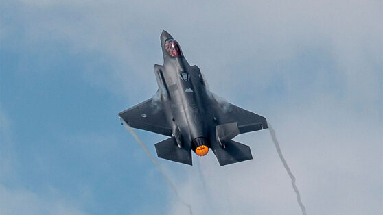    Страны НАТО провели над Балтикой учения ВВС с участием истребителей Анна Черкесова