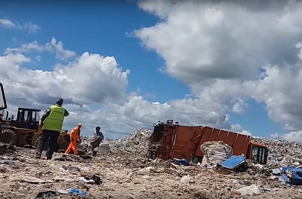 Мусорная свалка в Киеве                                                                                                                                                                                        