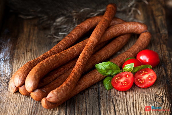 Регулярное потребление колбас может стать причиной повышения холестерина