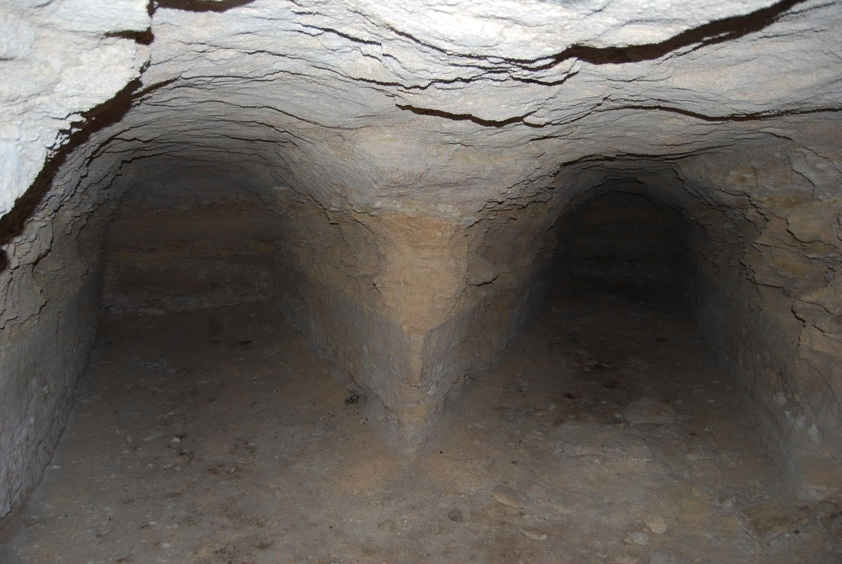 Подкоп в кладовую недр. Подкоп в кладовую недр. Подкоп. Тоннель вырытый. Подкоп под авдеевкой.