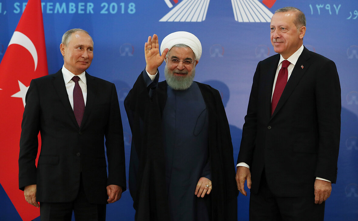 Владимир Путин, Хасан Роухани и Реджеп Тайип Эрдоган  / AP