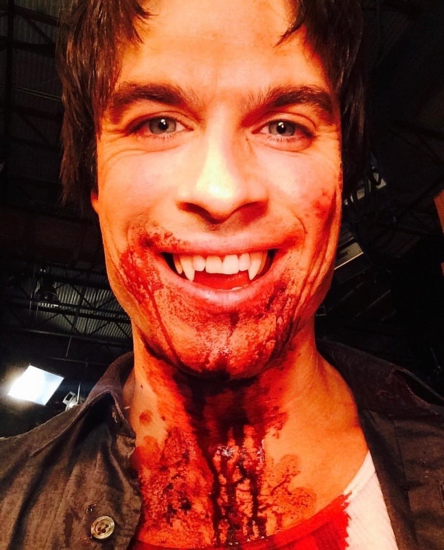 Дэймон Сальватор, вампир