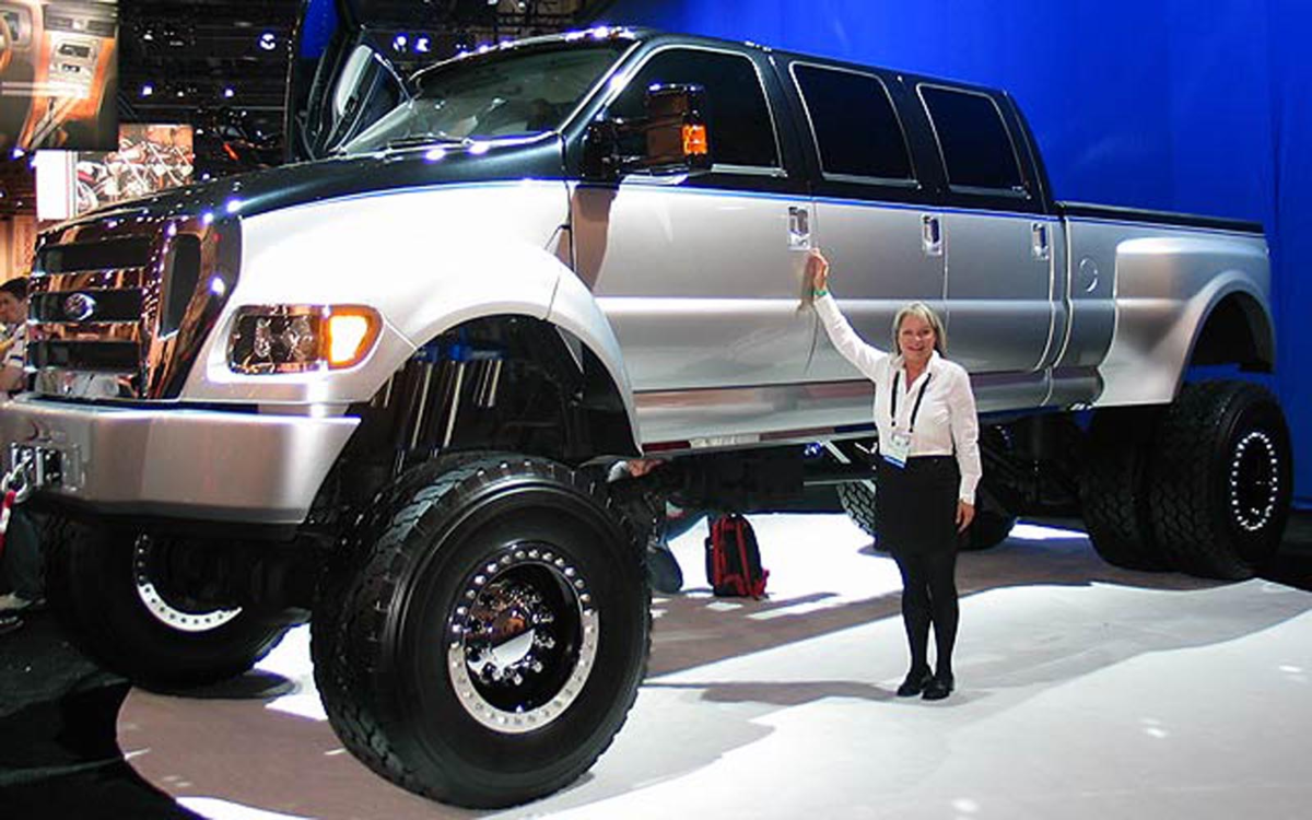 Форд Экскурсион f 650