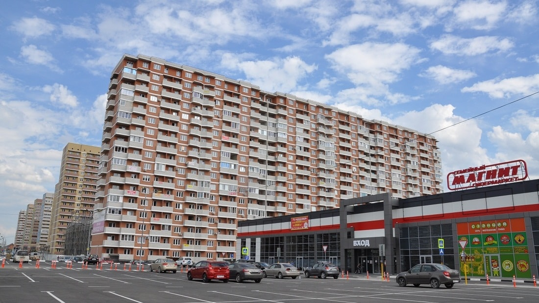 На фото - ЖК Акварели в Краснодаре. 