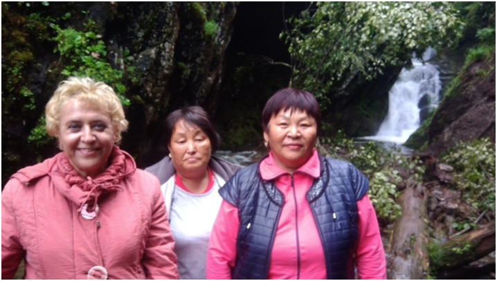 У водопада Эстюба