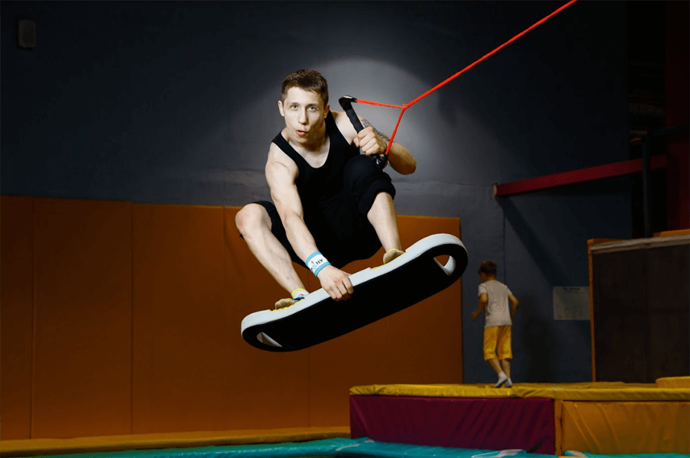 Батутный центр Flip&Fly