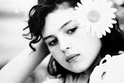 Моника в детстве