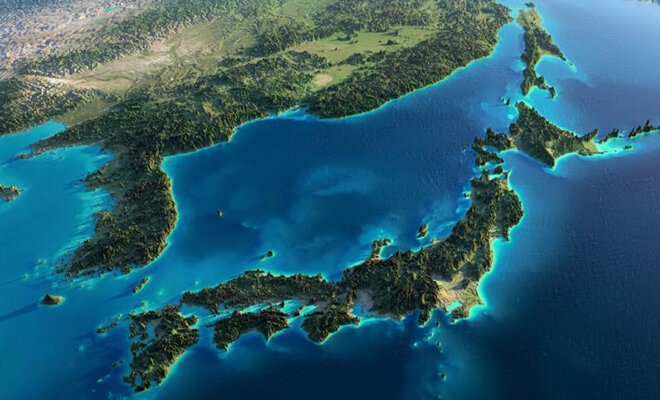 Японский архипелаг насчитывает 6852 острова, 430 из которых необитаемы. Четыре главных острова вы, наверняка, знаете — это 北海道 (Hokkaido:), 本州 (Honshu:), 四国 (Shikoku)  и 九州 (Kyu:shu:). Самым большим из них является Хонсю, на нём расположена столица Японии Токио и другие крупные города, такие как Осака, Киото, Нагоя и пр. Отдельного внимания заслуживает Окинава — самый крупный остров архипелага Рюкю, находящийся в Восточно-Китайском море. Этот остров популярен среди туристов-любителей пляжного отдыха. Из-за того, что он расположен на юге, климат там очень благоприятный и тёплая погода стоит весь год, даже зимой средняя температура днём составляет 20 градусов по Цельсию.