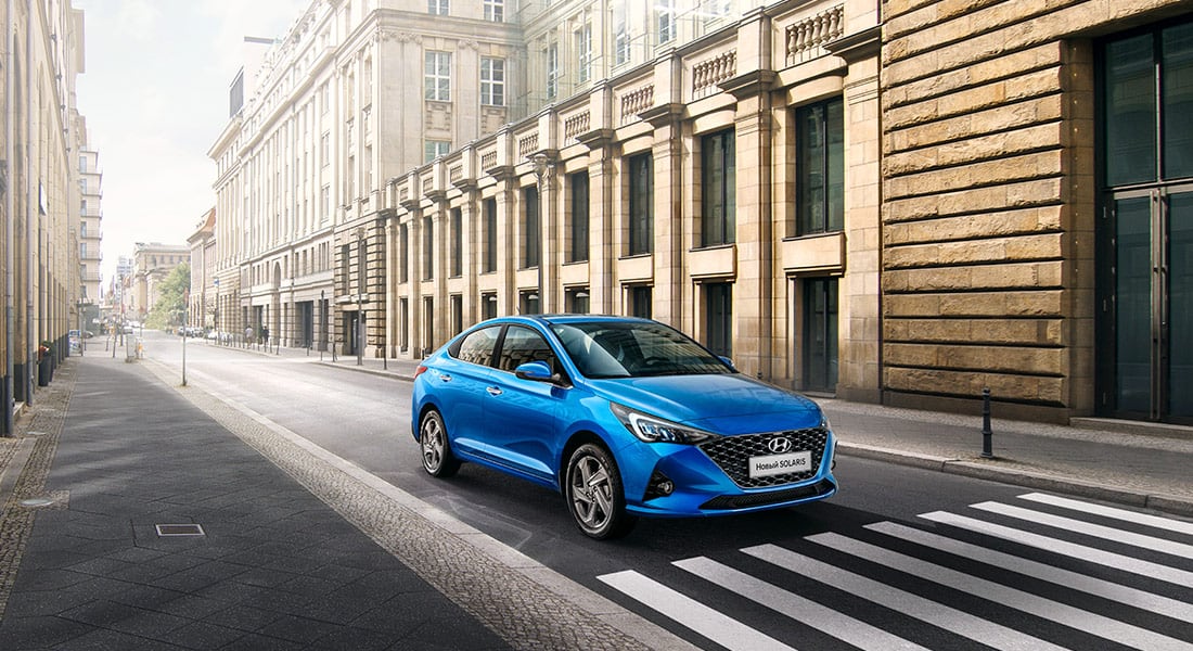 Hyundai Solaris листайте далее для просмотра салона->