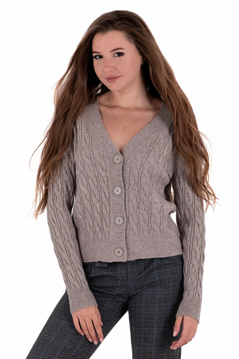 Стильный образ от бренда SVYATNYH