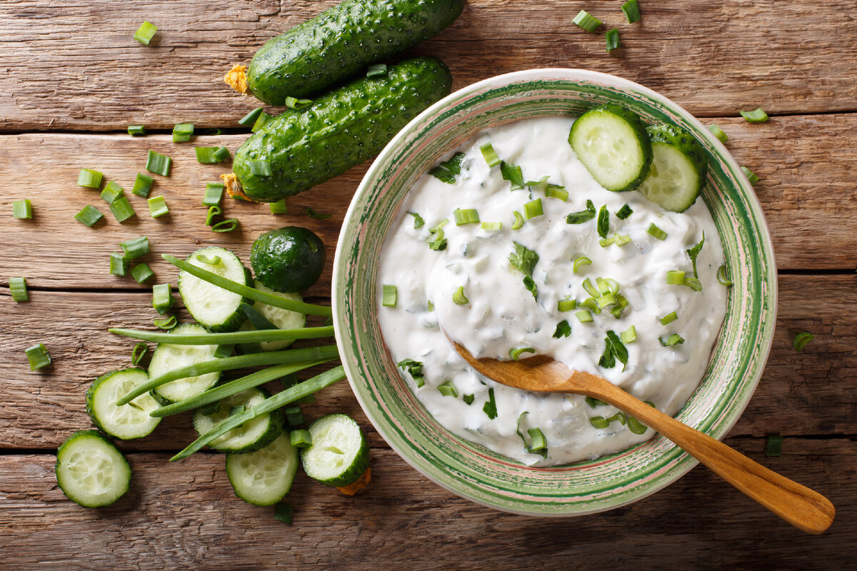 Битые огурцы, дзадзики и лимонад: вкусные и простые блюда с огурцами |  Food.ru — Главная кухня страны | Дзен