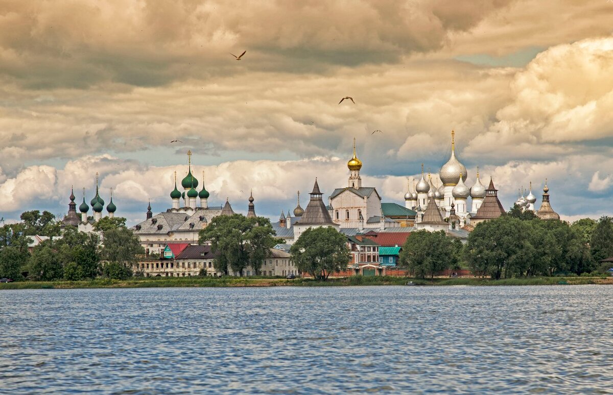 Город Ростов Великий озеро Неро