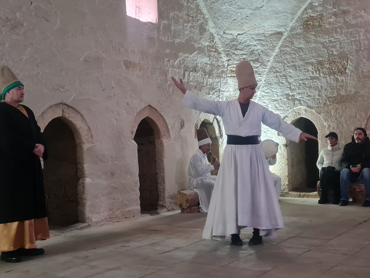 Танец дервишей - это особый вид искусства