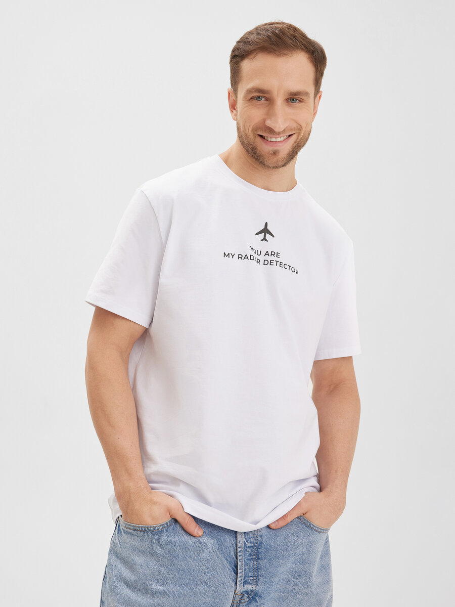 Футболка мужская "Самолет" белая Артикул на WB 25903910