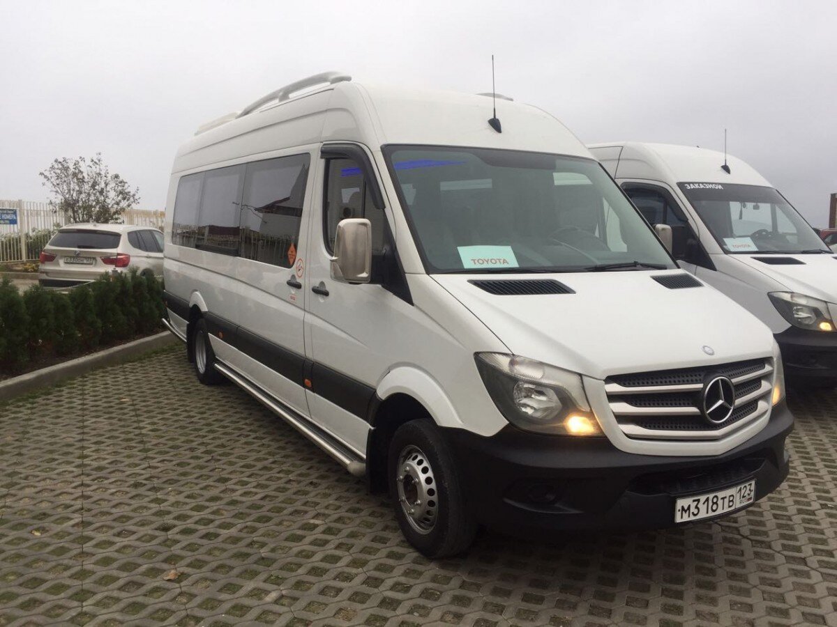 Минивен из объявления. Ожидание