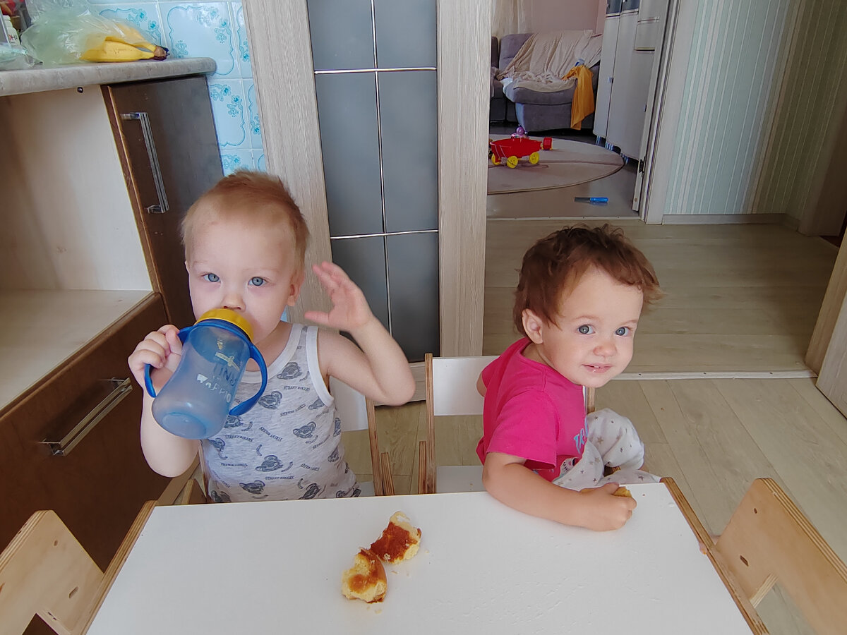 Петя и Анютка