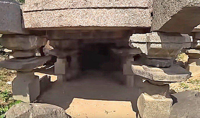 Остатки главного входа