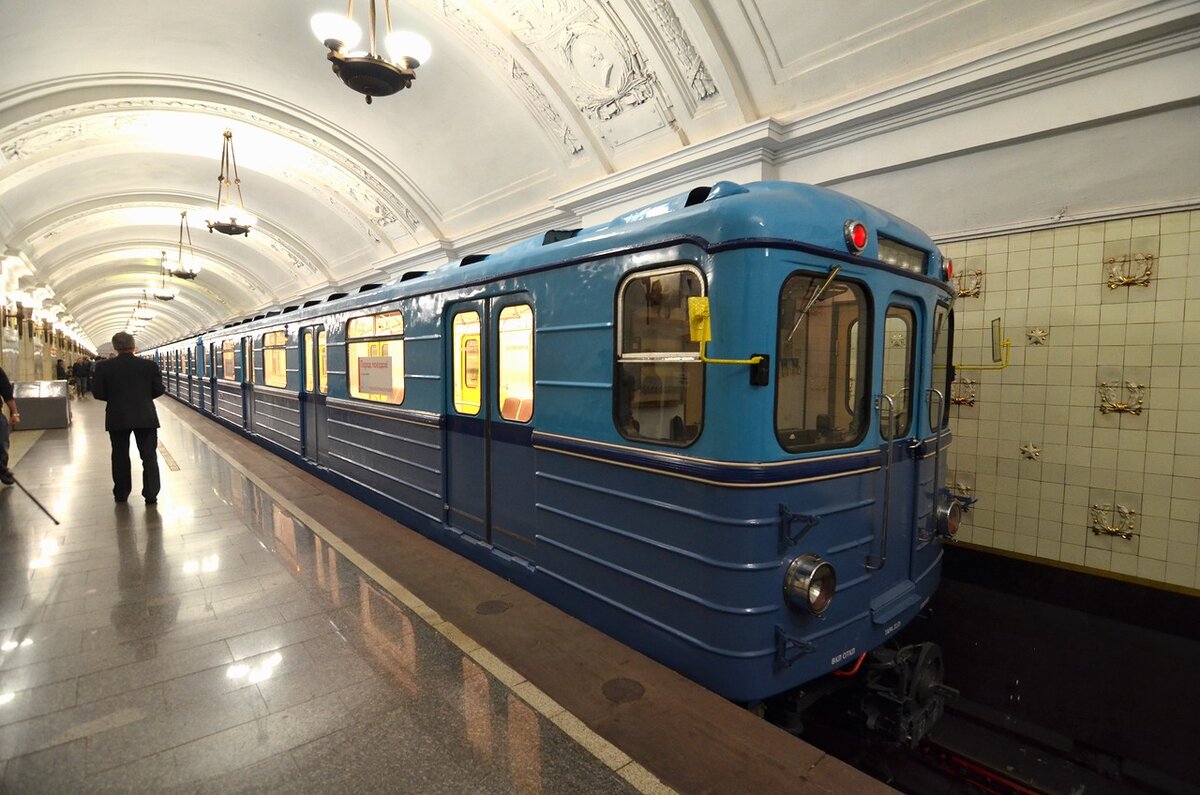 Фото поездов метро
