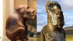  О Тобольском мыслителе говорят то, что он буквально притягивает к себе людей. Но до сих пор неизвестно, кто создал его. Известно, что нашли скульптуру 40 лет назад вблизи города Костанай (Казахстан). А тракторист, нашедший мыслителя, бросил пить, курить, сразу стал примером для подражания.