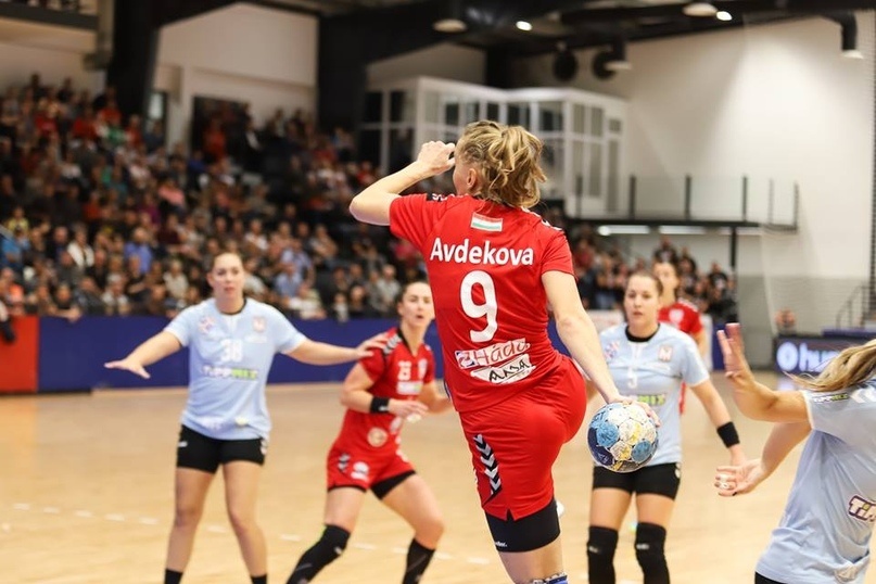 Елена Авдекова