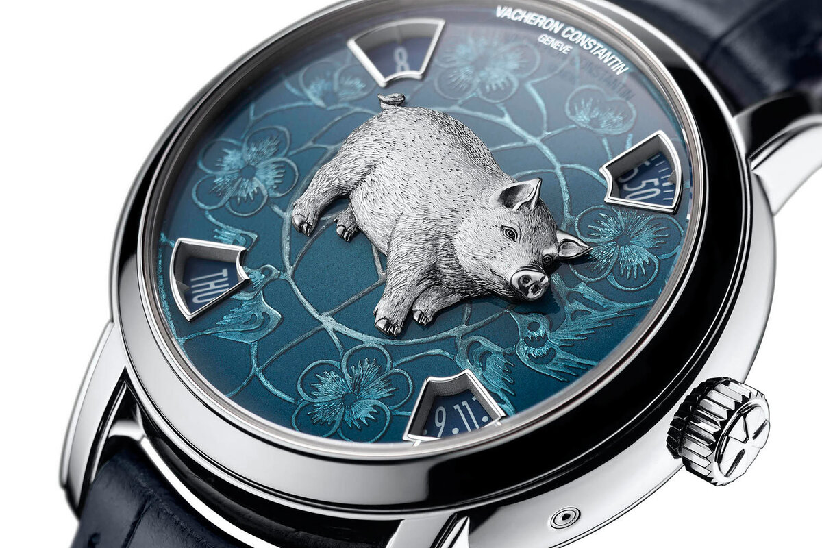 Vacheron Constantin Métiers d’Art The Legend of the Chinese Zodiac Year of the Pig - корпус и фигурка поросенка выполнены из платины.