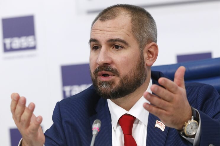 Максим Сурайкин, лидер партии «Коммунисты России». Ныне — заместитель председателя Законодательного собрания Ульяновской области