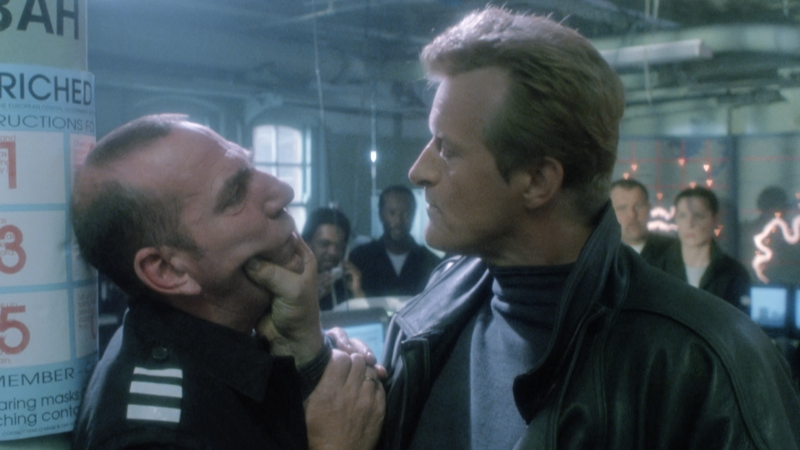 Чуток настойчивости в переговорах с начальством, и о, чудо - в графике дежурств на новогодние праздники у тебя выпадают выходные! 