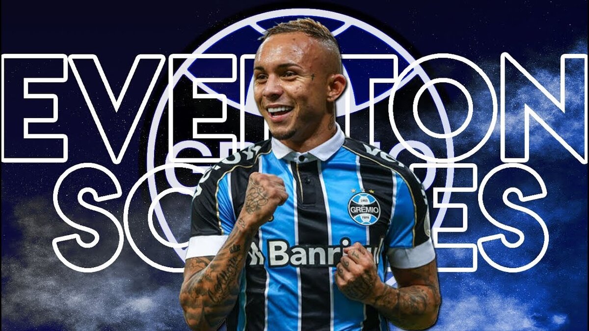 Эвертон Соарес.