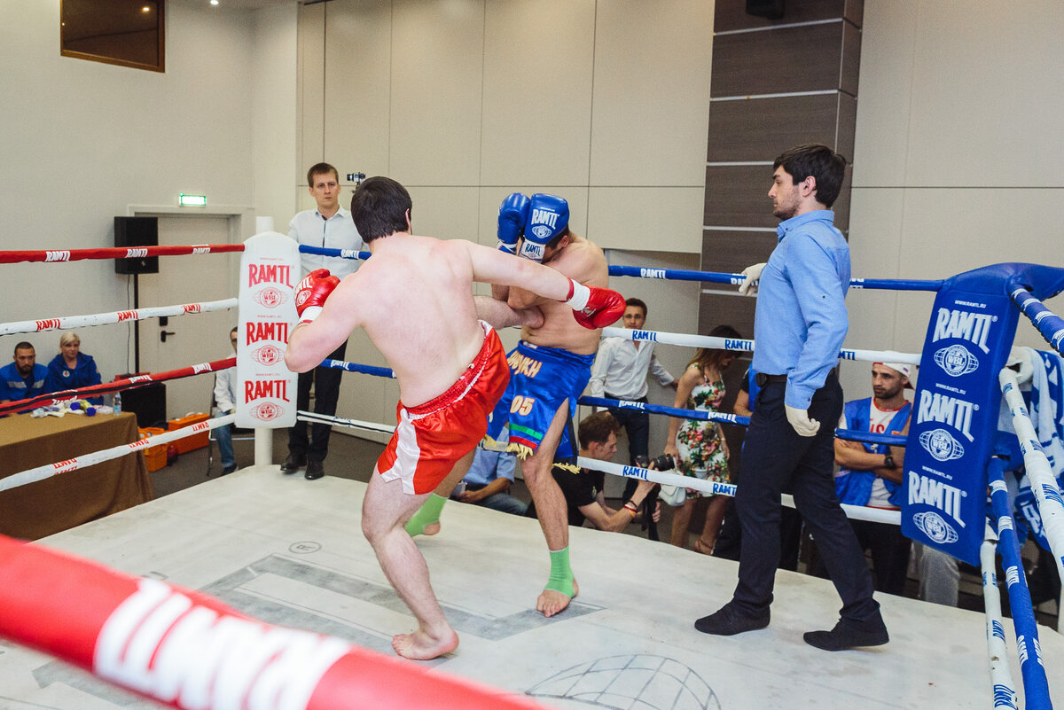 2015. Москва-Сити. Бойцовское шоу RAMTL FIGHT. Промоутер Сергей Заяшников.