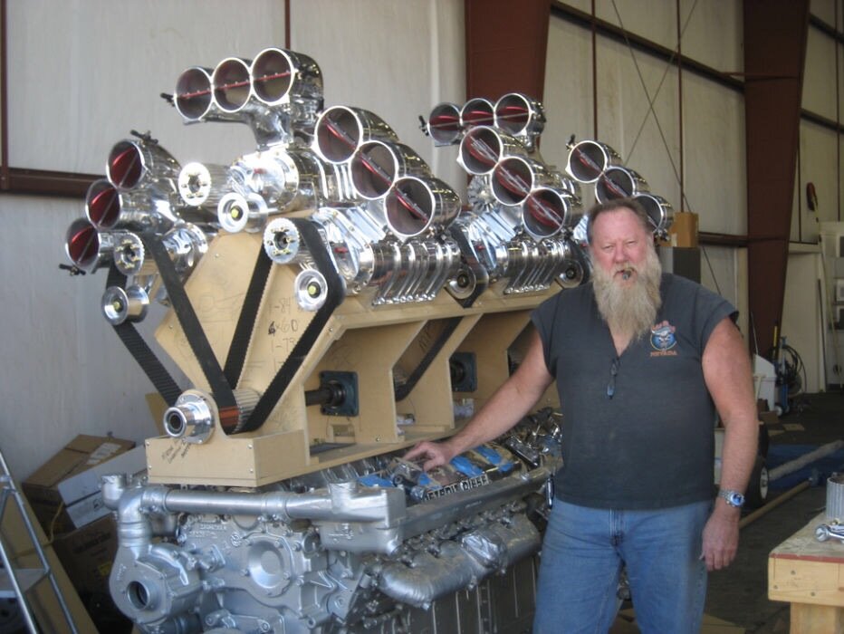Thor 24 Peterbilt