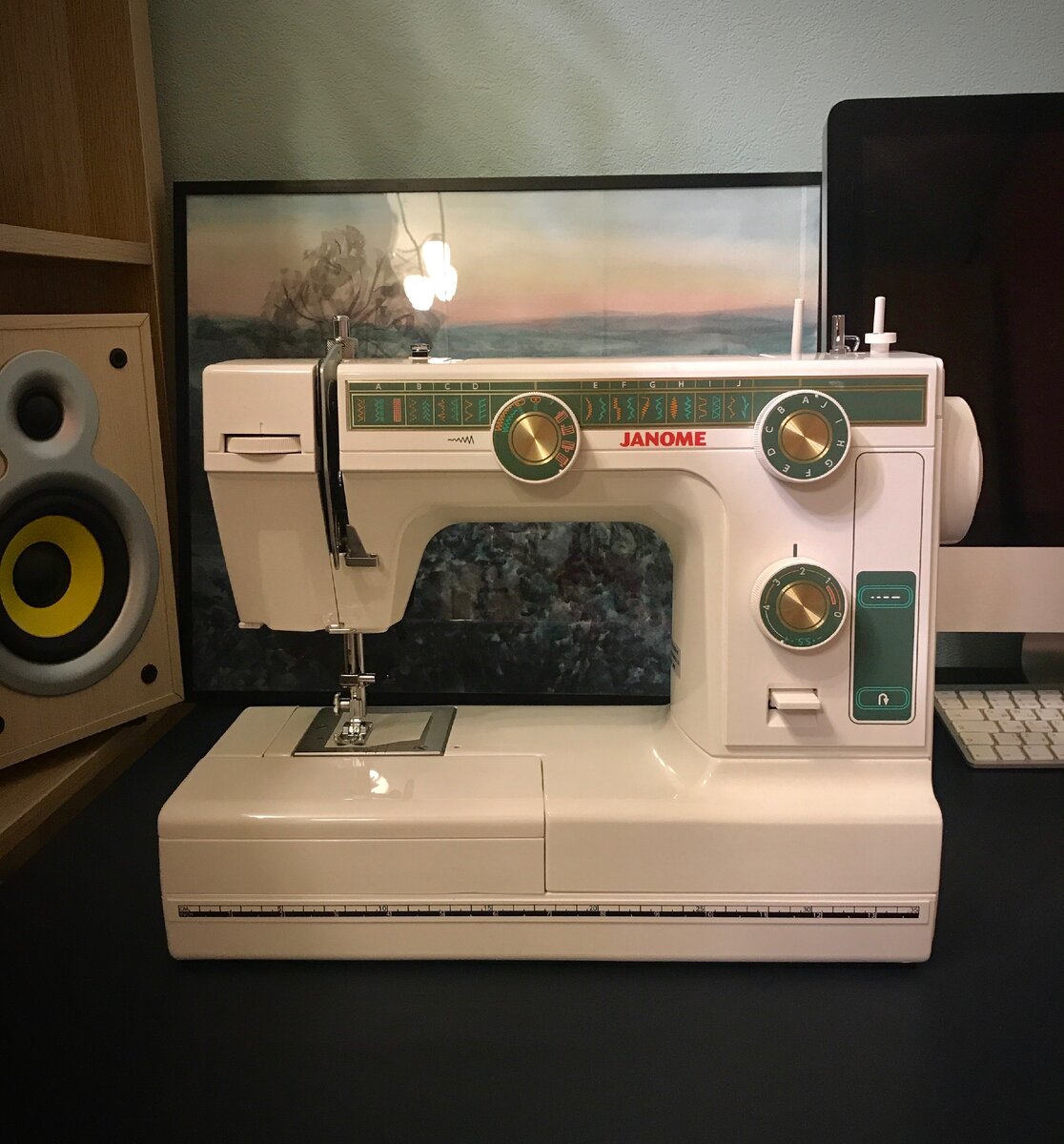 Швейная машинка Janome L 394