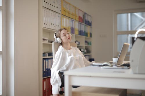 https://www.pexels.com/ru-ru/photo/3790224/