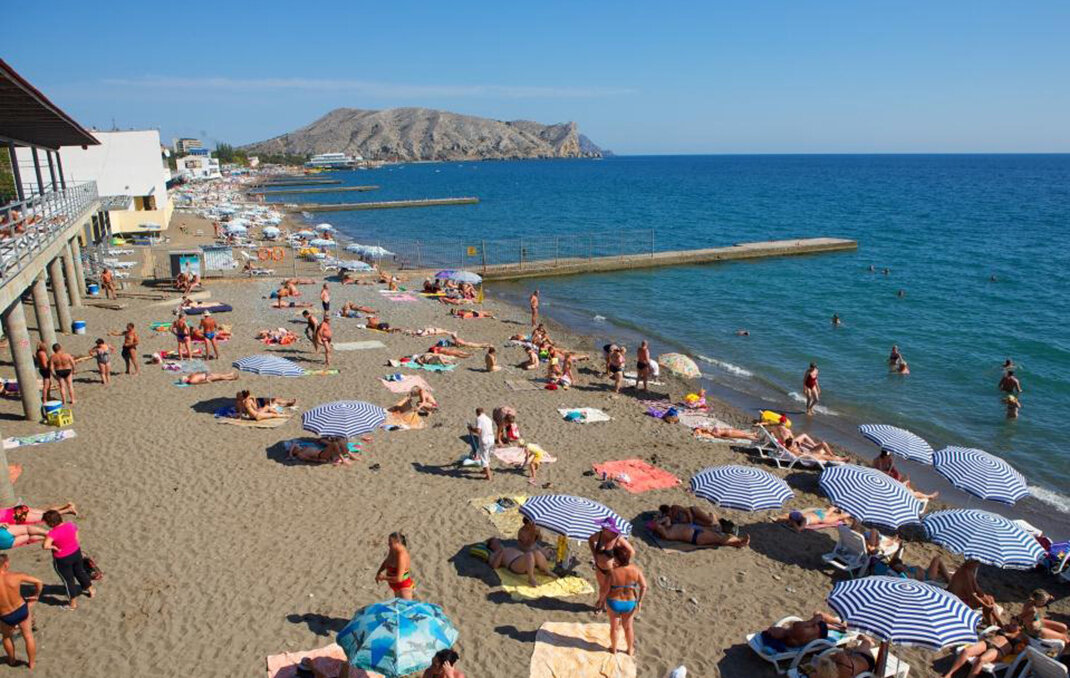 Где отдохнуть в июле 2024 года. Филиппины в феврале. Линдос родос. Бюджетный пляжный отдых. Бикини ейск.