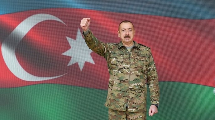 Скрин видеообращения лидера Азербайджана связи со взятием г. Шуша