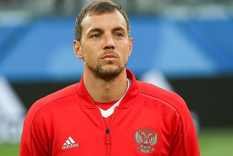 Футболист Артем Дзюба. Источник: sports.ru