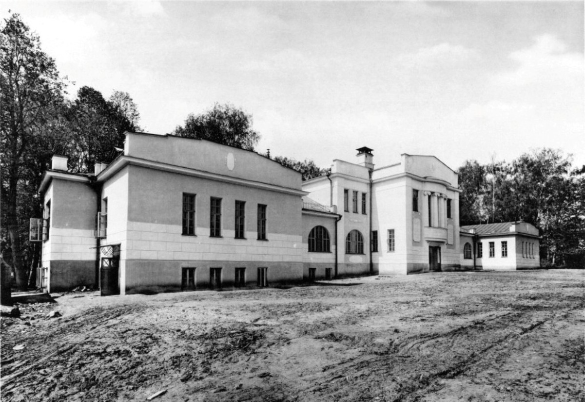 Московская Преображенская психиатрическая болница, тут и провел свою жизнь Иван Яковлевич
