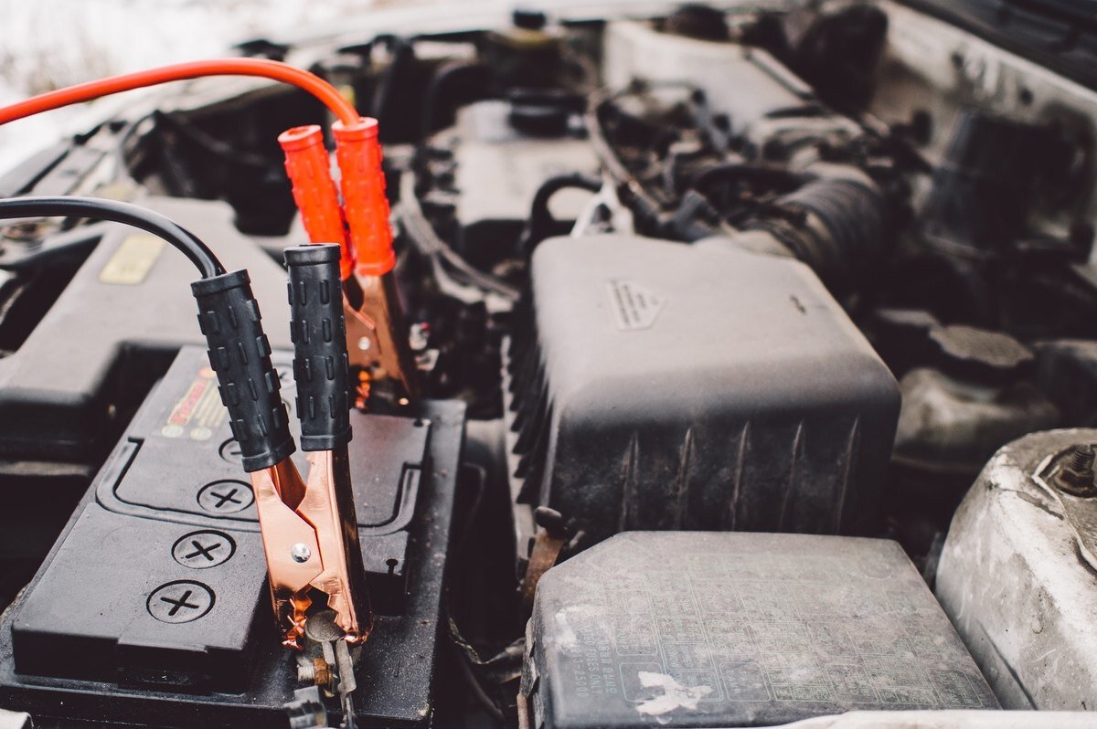     Как запустить машину с помощью пауэр банка: убедитесь, что всё делаете правильно