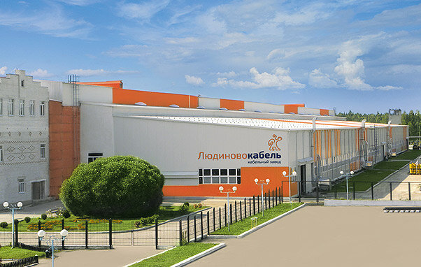 Предприятие расположено в живописном месте центральной полосы России — в городе Людиново Калужской области