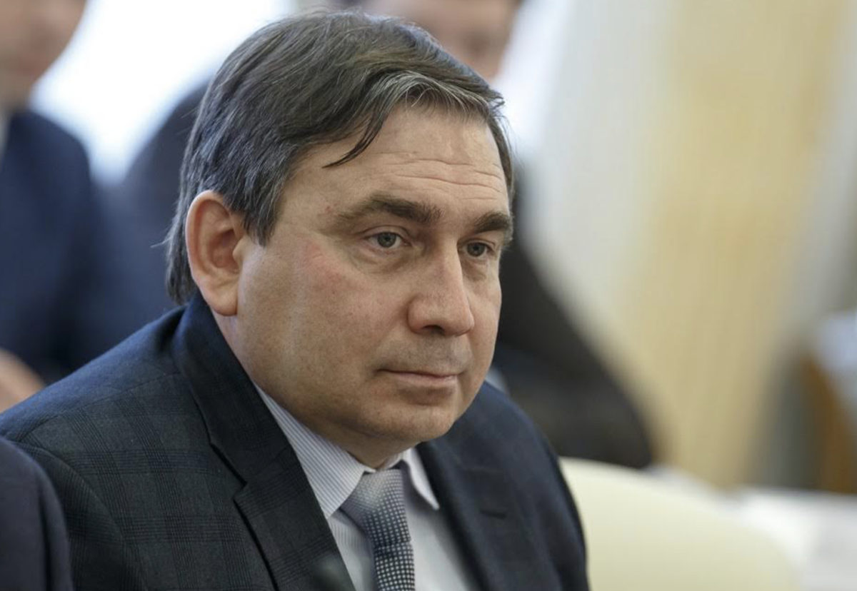 Смирнов министр жкх свердловской области. Министр жкх и энергетики. Смирнов министр жкх свердловской области. Министр жкх и энергетики. Министр энергетики и жкх свердловской области.