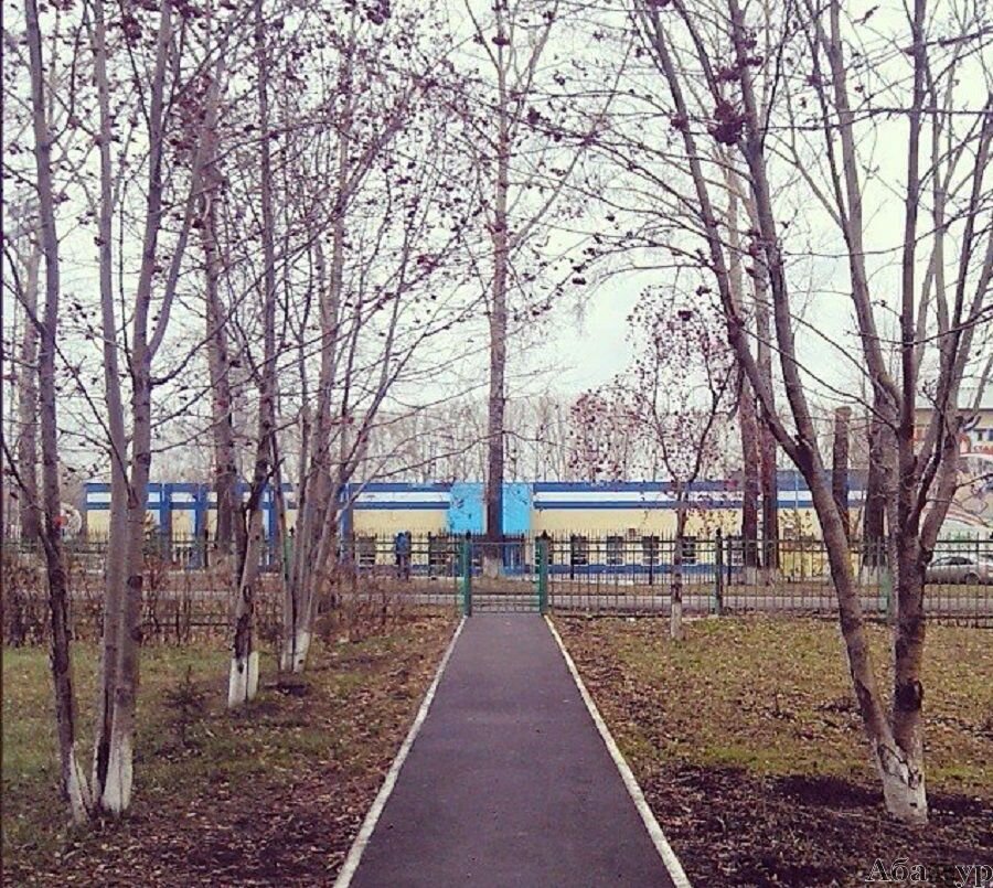 Вид из дверей правобережной подстанции скорой помощи г.Кемерово 