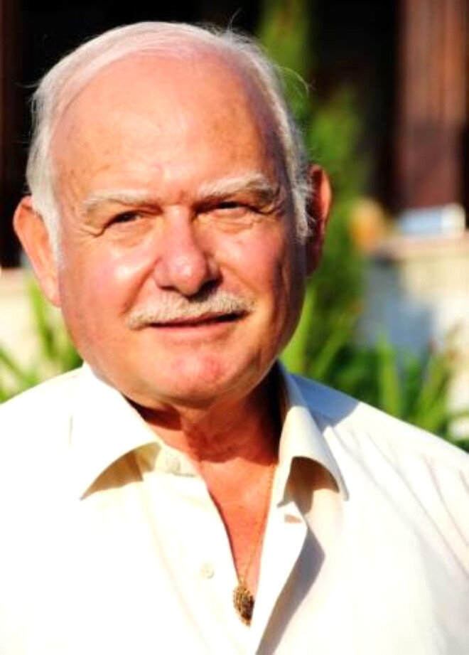 Потомок султана Мурада V Осман Салахаддин